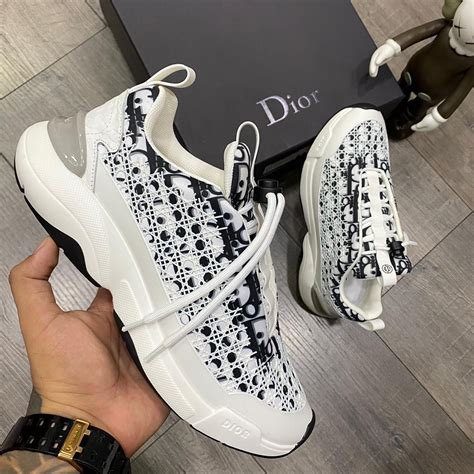 precio de zapatillas dior